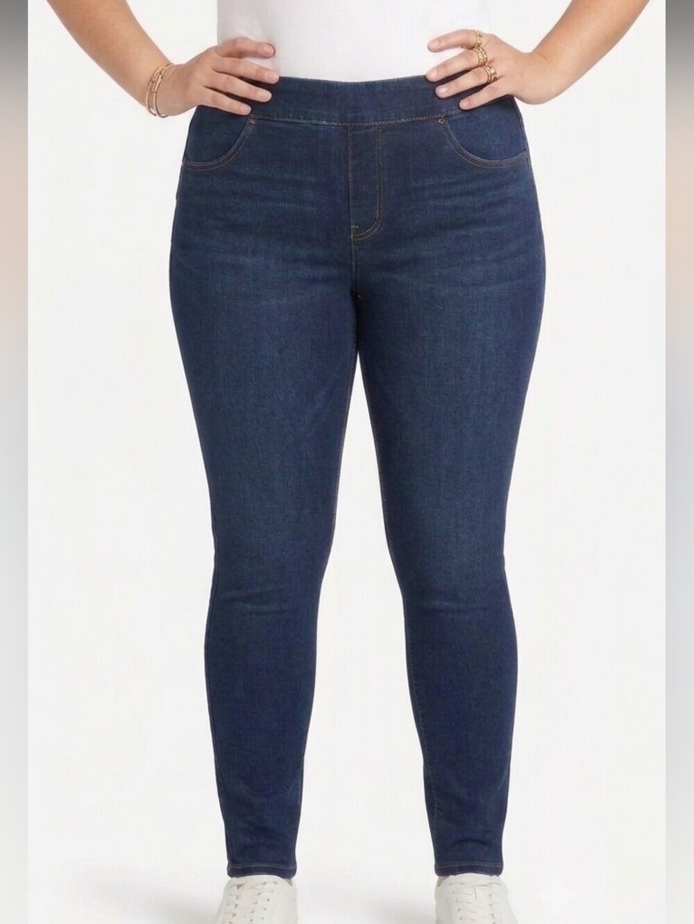 Signature by Levi Strauss Dark Indigo Shaping Pull-On Skinny Jeans